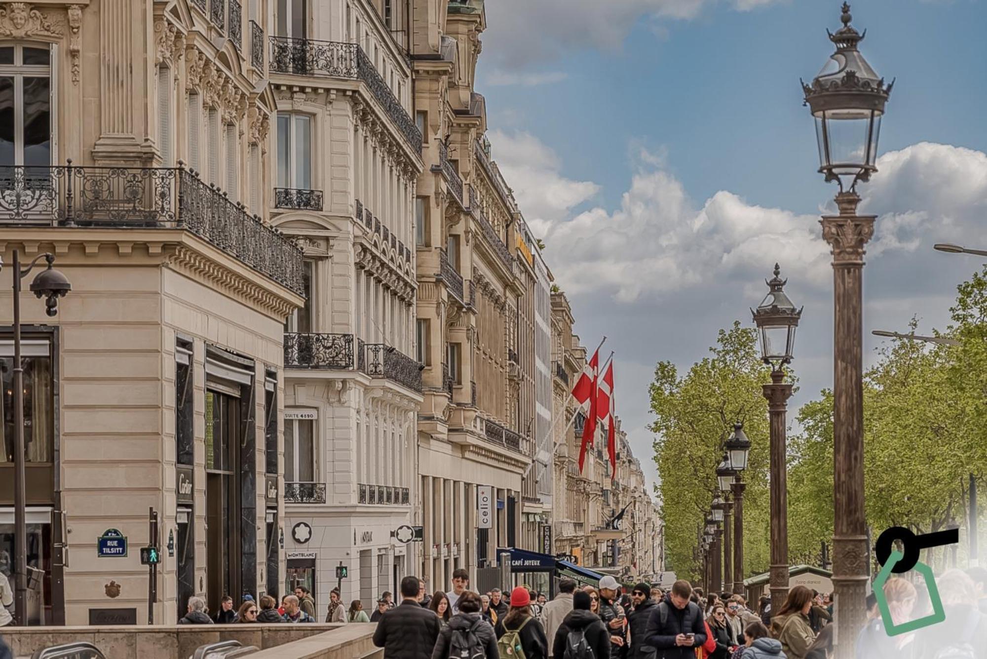Hotel Hotiday Collection - Arc De Triomphe Parigi